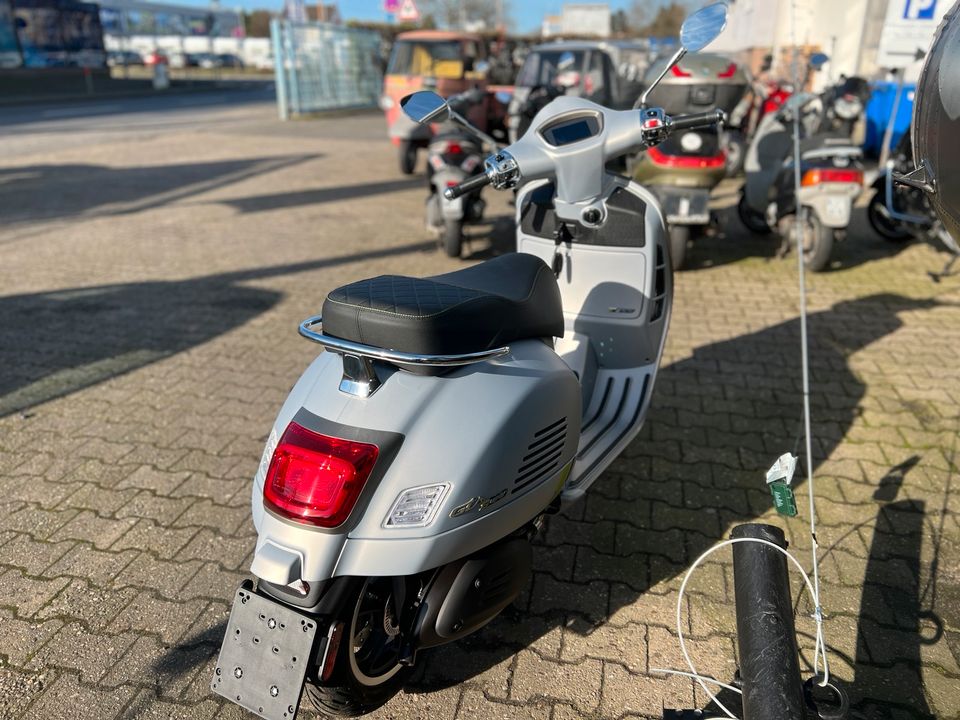 Vespa Gts 300 Supertech 2024 SOFORT VERFÜGBAR in Leverkusen