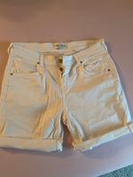 Marc O’Polo kurze Hose kurze Jeans in weiß Gr. 30 Wuppertal - Barmen Vorschau