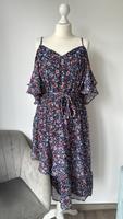 Blümchenkleid Größe 40 Niedersachsen - Schiffdorf Vorschau