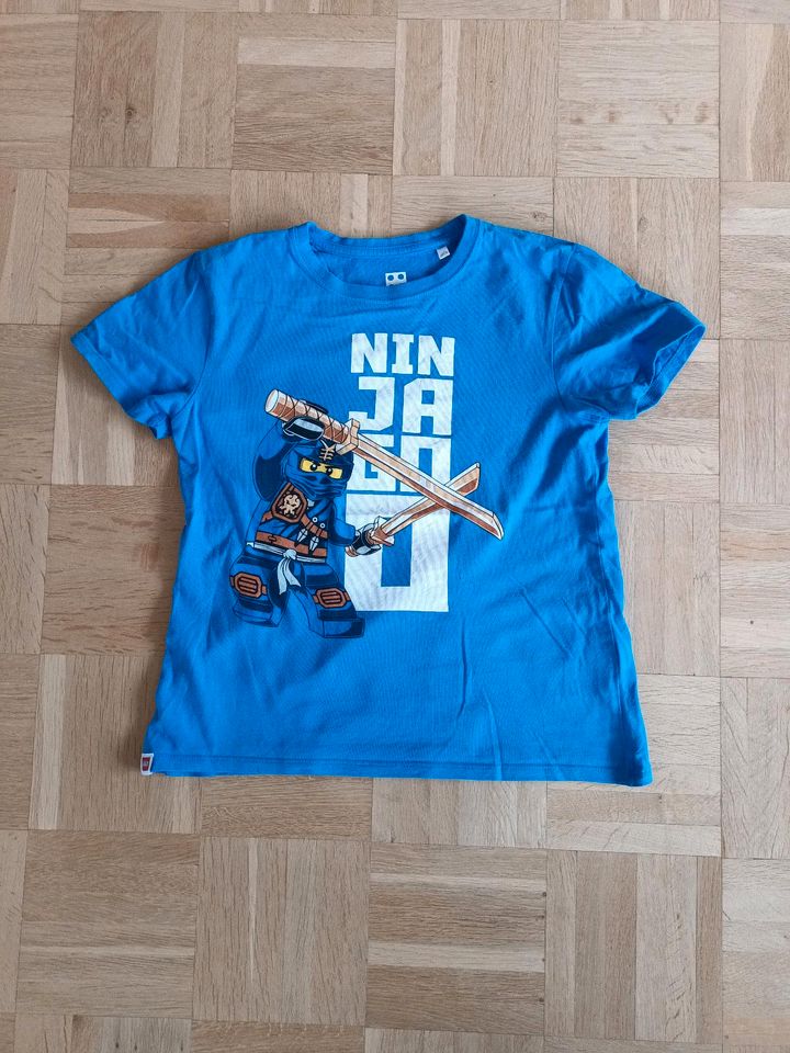 Lego Ninjago T-shirt 140 Original wie neu in Dresden
