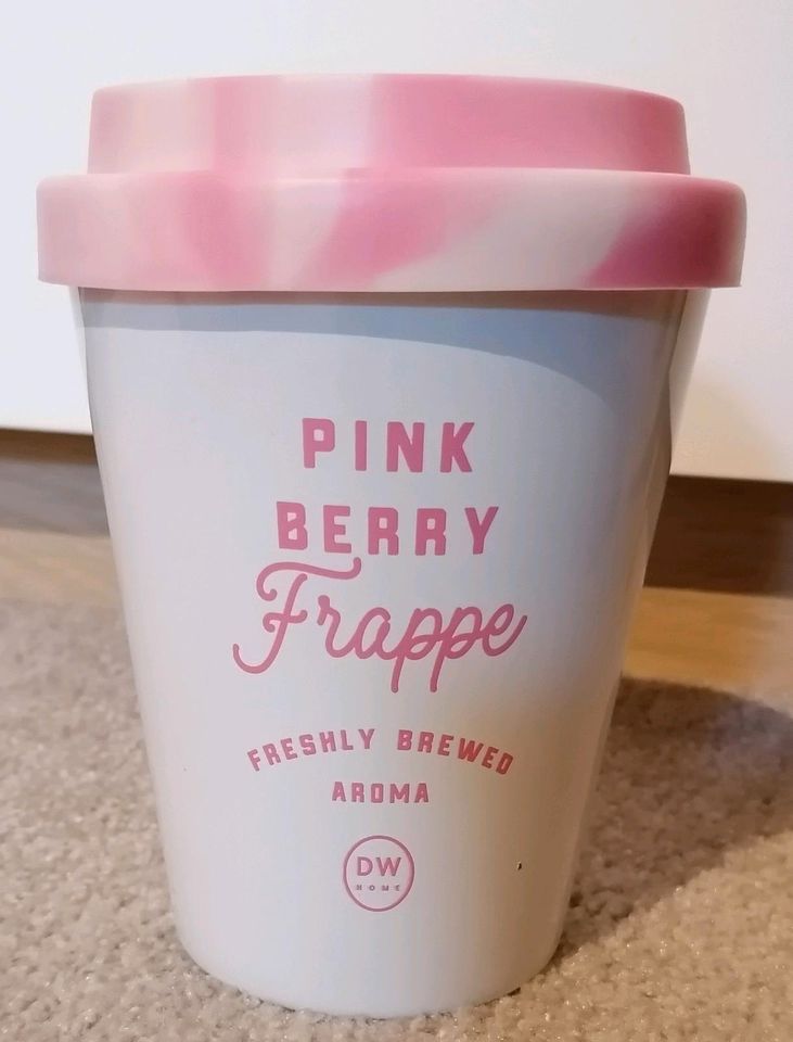 DW Home Duftkerze Pink Berry Frappe neu in Hamburg