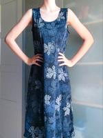 *NEU* Chillytime 90er Blumen Blätter Midikleid Sommer Gr. 40 Blau Hessen - Limburg Vorschau