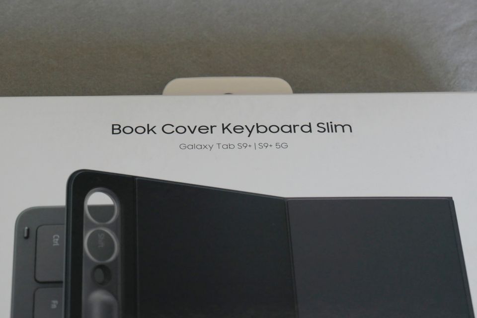 Samsung Book Cover Keyboard Slim Galaxy Tab S9+ EF-DX810 schwarz in Düsseldorf