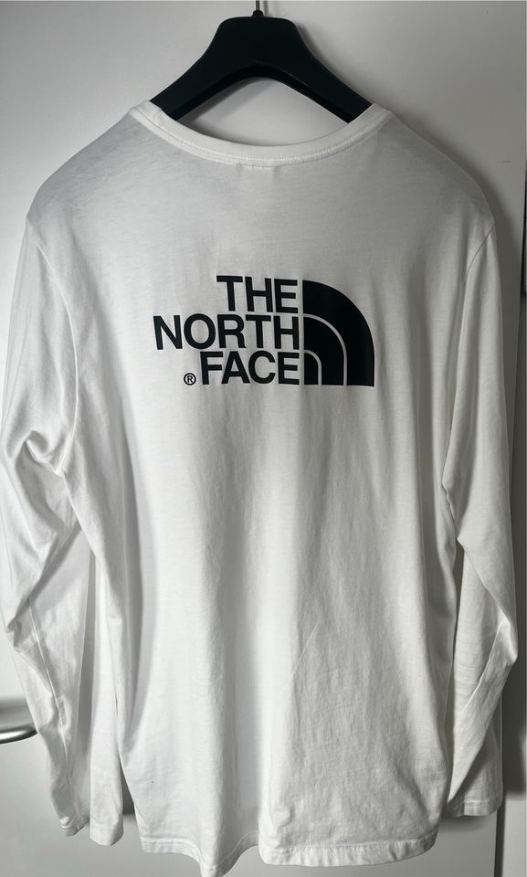 The North Face TNF Langarm Shirt weiß Gr. L in Herne