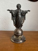 schwere Metall Jesus Christus Figur auf Sockel Kr. Passau - Passau Vorschau