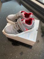 Geox Sneakers Arzach grau/rot Gr 28 *neu* Thüringen - Tabarz Thüringer Wald Vorschau