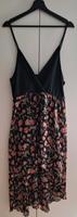 Schwarzes langes Kleid mit Blumenmuster Hessen - Bad Emstal Vorschau