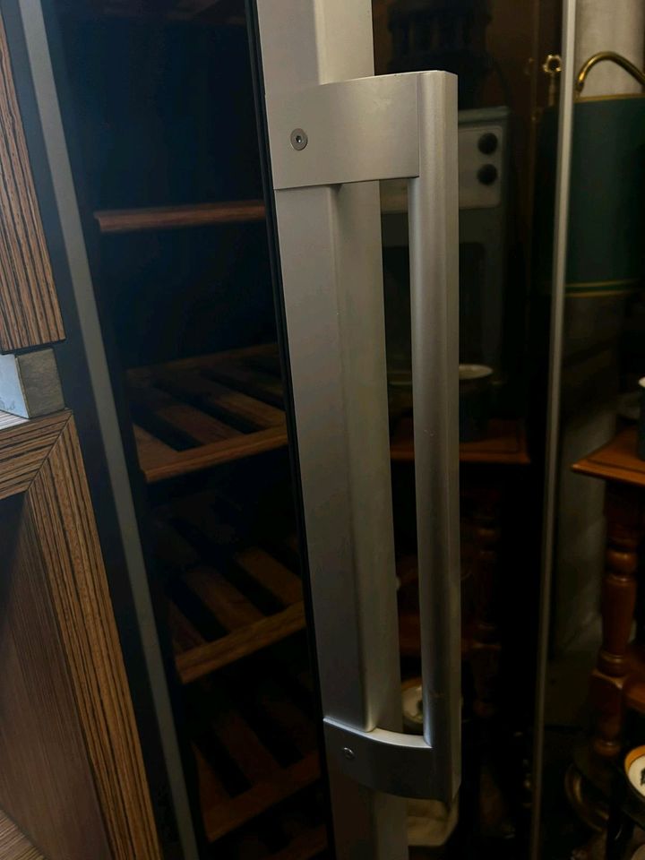 Bosch Weinkühlschrank in Wentorf