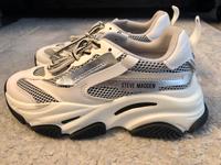 NEU Steve Madden Turnschuhe Sneaker 'Possession' in Gr. 38 Köln - Porz Vorschau