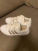 Damenschuhe Adidas Sneaker Bayern - Hallbergmoos Vorschau