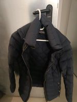 Tommy Hilfiger Daunenjacke Gr. S - dunkelblau Herzogtum Lauenburg - Büchen Vorschau