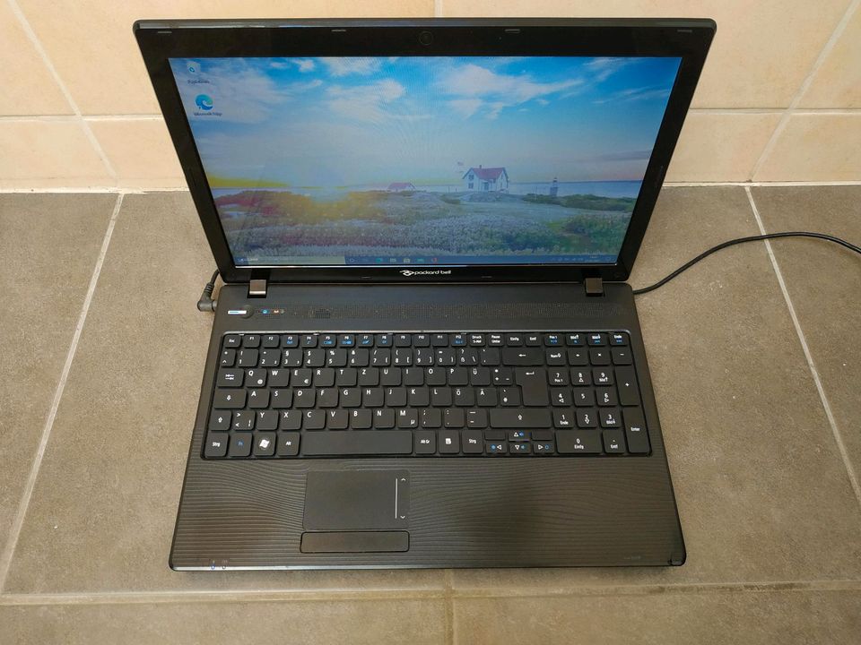 Laptop Windows 10, Packard Bell in Düsseldorf