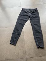Drykorn Jeans Anthrazit Größe 30/34 Altstadt-Lehel - München/Lehel Vorschau