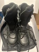 HAIX Stiefel mit Stahlkappe / Arbeitsschuhe / Sicherheitsstiefel Hessen - Kronberg im Taunus Vorschau