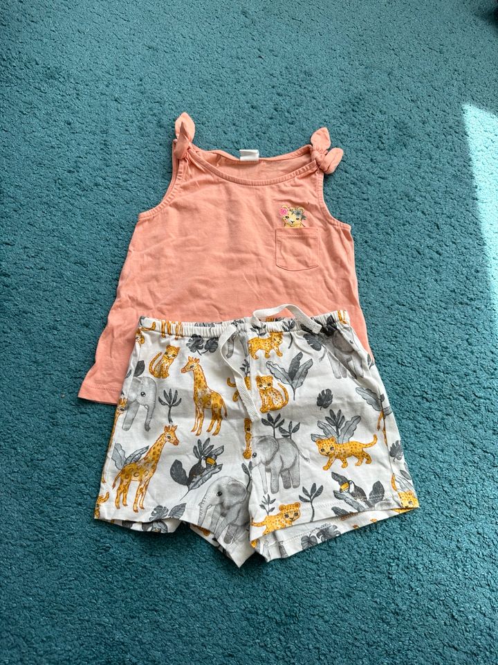 Neu! Mädchen Outfit,Sommer,Set,92,h&M,Short,Top,Tanktop,Shirt in Marburg