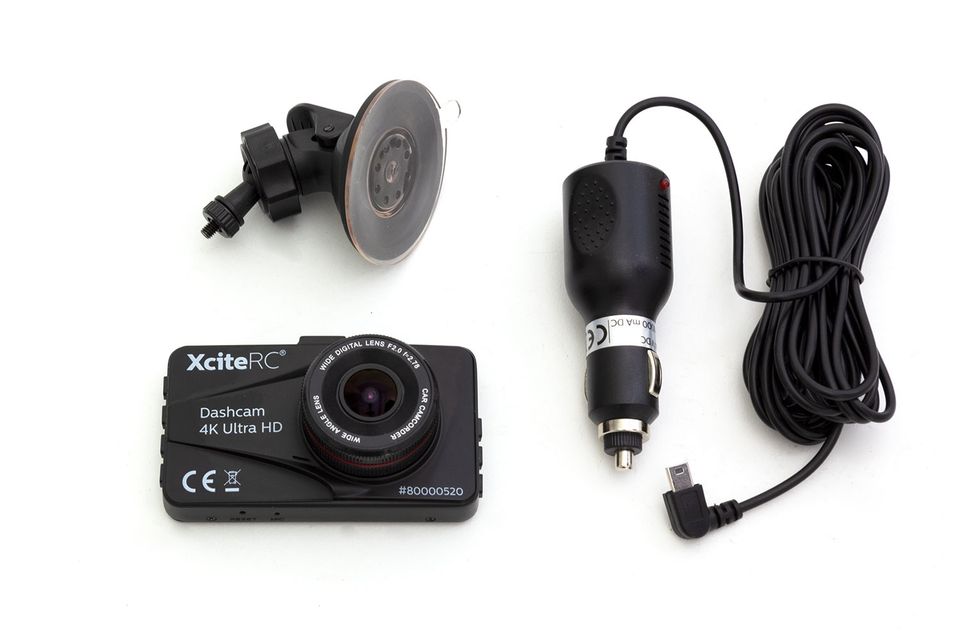 XciteRC Dashcam 4K Ultra HD mit 3.0“-IPS-Monitor EU Ware mit Anle in Göppingen