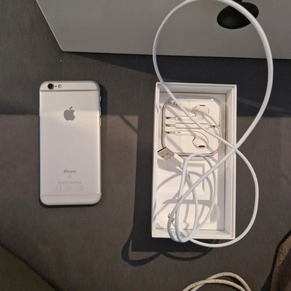 Iphone 6S 32GB in Verl