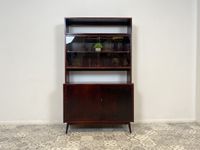 WMK Besonders schöner & gut erhaltener Mid-Century Vitrinenschrank mit Glasschiebetüren & Schubladen, Vollholz, 1961 # Vitrine Highboard Bücherschrank Bücherregal Sideboard Kommode Vintage 50er 60 Friedrichshain-Kreuzberg - Friedrichshain Vorschau