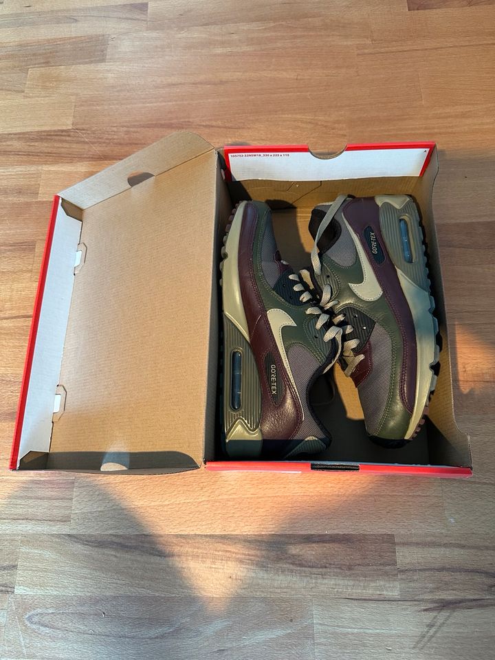 Nike Sneaker AIR MAX 90 GTX  GORE-TEX - Olive - 10,5 in Sankt Augustin