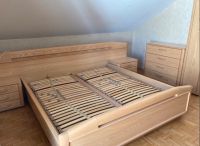 Schlafzimmer Bett Lattenrost Schrank Kommode Nachtisch Komplett Baden-Württemberg - Ellwangen (Jagst) Vorschau