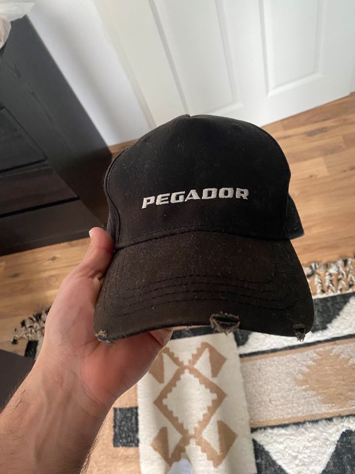 Pegador destroyed Cap in Pforzheim