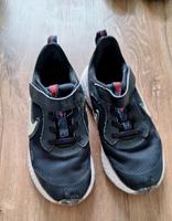 Turnschuhe Hallenschuhe Sportschuhe Kinder Nike Mecklenburg-Vorpommern - Gnoien Vorschau