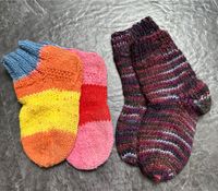 2 Paar Wollsocken Gr. 20-22 bunt lila Wuppertal - Langerfeld-Beyenburg Vorschau