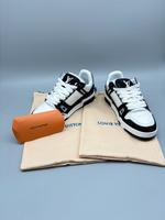 Louis Vuitton Trainer Sneaker unbenutzt in Eu 41 Bayern - Kronach Vorschau