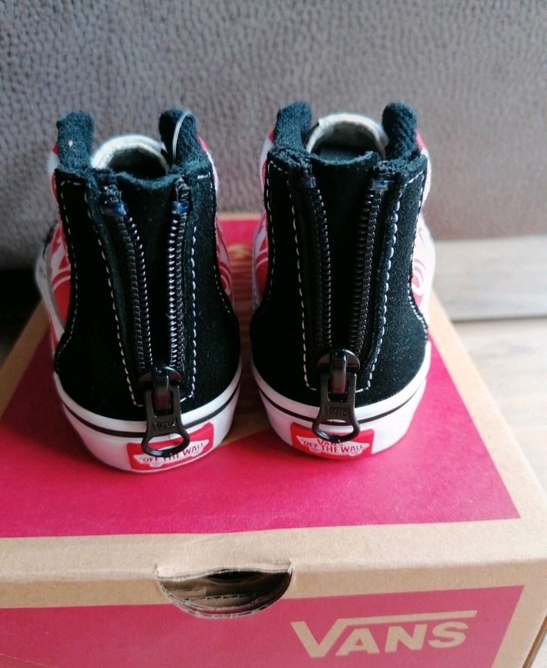 NEU Vans Sk8-HiZip Gr 21,5 in Mönchengladbach