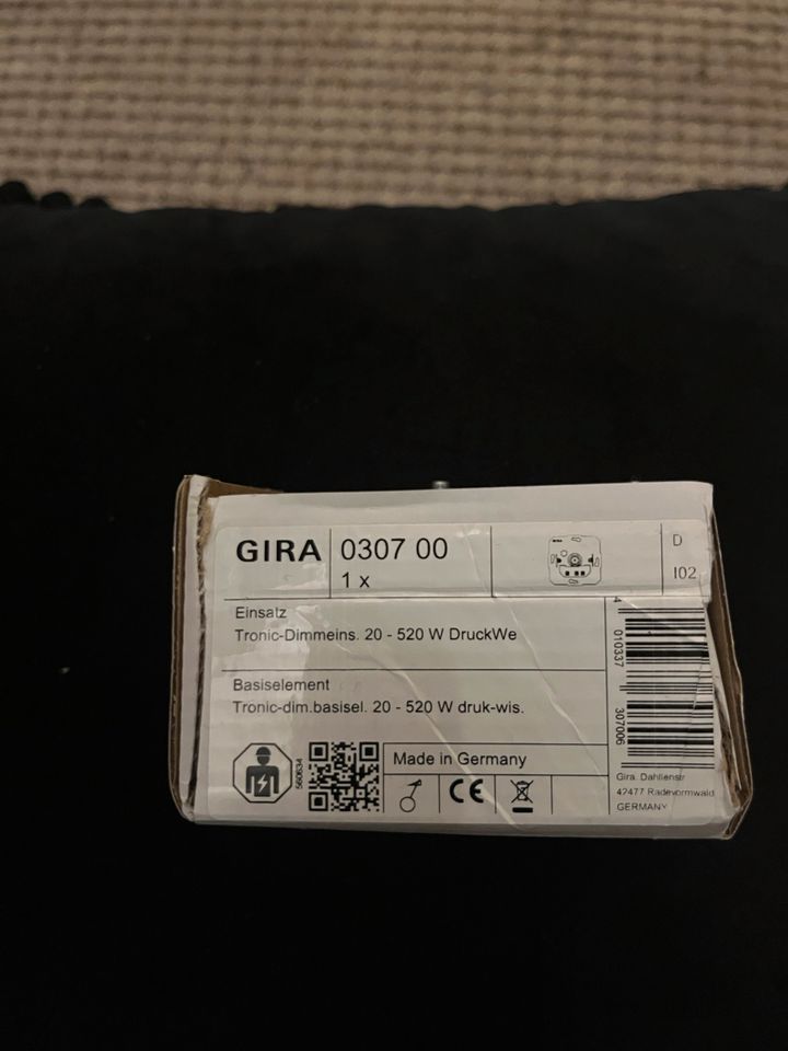 Gira Dimmer (NEU) 20-520 watt in Bremen