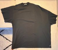 Balenciaga Asymmetrical T-Shirt washed black Düsseldorf - Pempelfort Vorschau