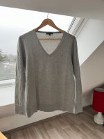 Tommy Hilfiger Herrenpullover V-Neck Gr. XXL Nordrhein-Westfalen - Hürth Vorschau