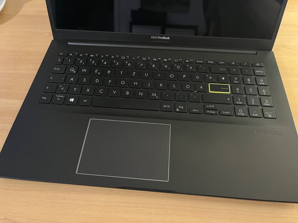 Asus Vivobook S15 OLED Laptop, i5 (11. Gen), 16GB, 512GB SSD in Mechernich
