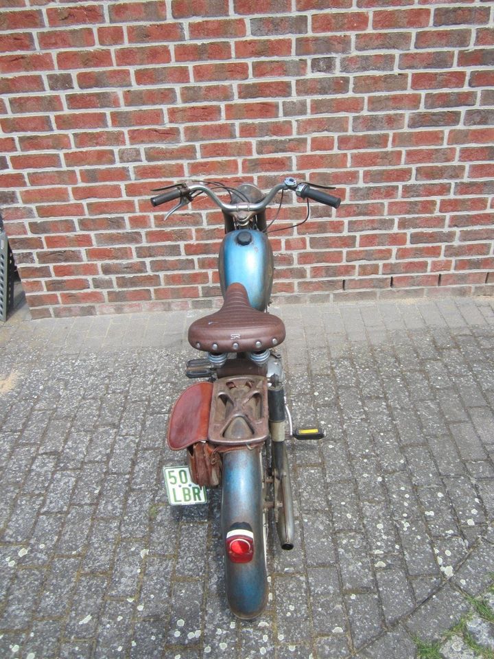 Moped Oldtimer Santamaria in Adendorf