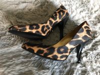 Guess High Heels Pumps Leo Leopard Größe 35 Satin Nordrhein-Westfalen - Brilon Vorschau