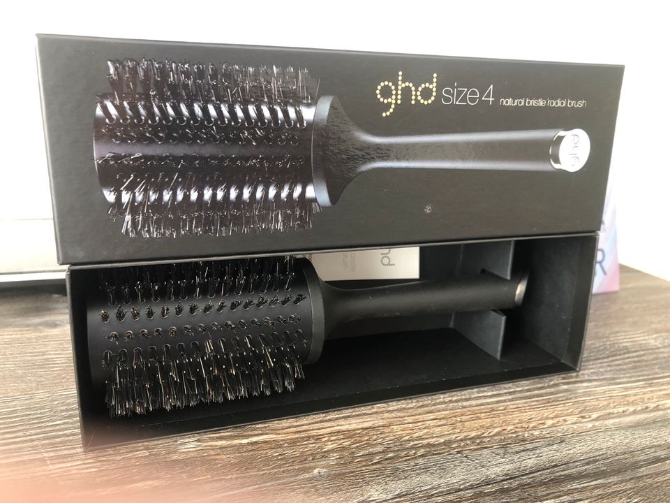 ghd Rundbürste + Styling Produkte NEU! Friseur in Hessen - Calden | eBay  Kleinanzeigen ist jetzt Kleinanzeigen