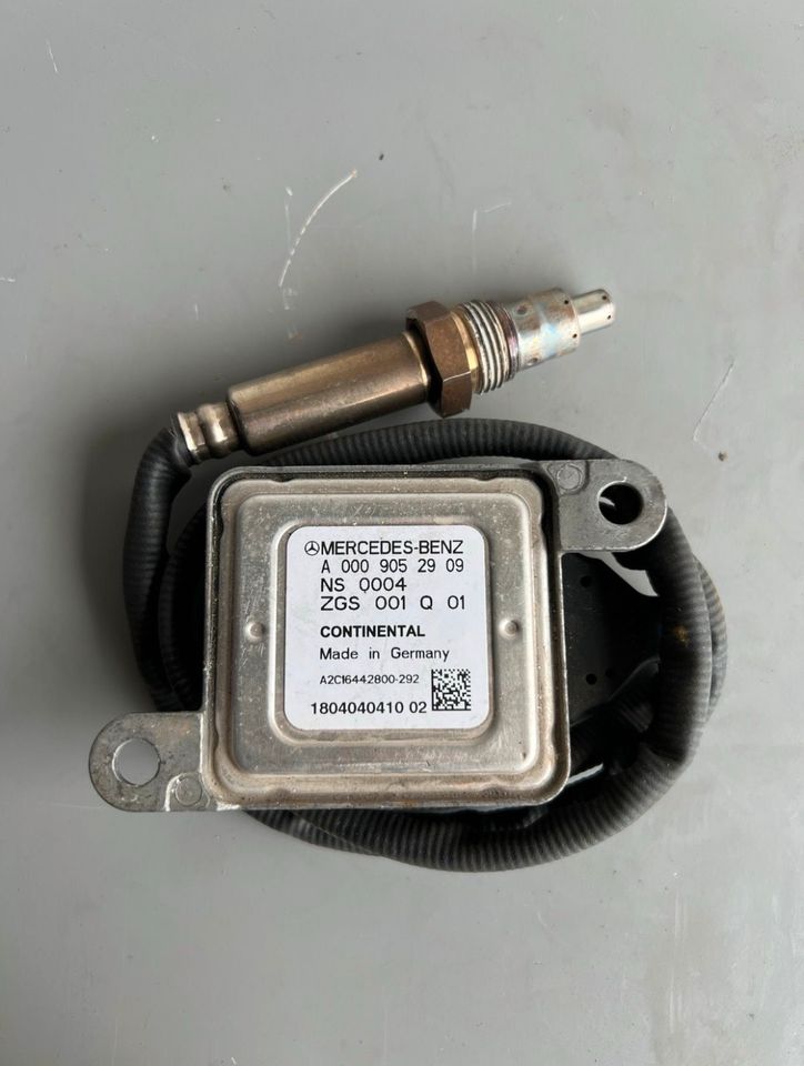 Mercedes-Benz Original Nox Sensor A0009052909 in Reichertshofen