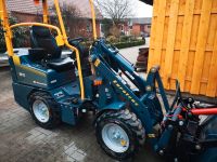 ► Hubkraft 800kg Kipplast 650kg Hubhöhe 210cm ◄ Schutzdach abnehmbar - Hoflader EUROTRAC W10 - Radlader kaufen & finanzieren - Garantie - Kubota Motor 22PS - Frontlader Traktor - Sehr mobil Niedersachsen - Heemsen Vorschau