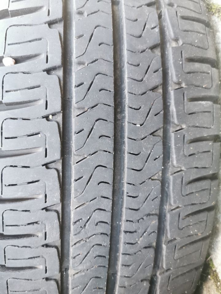 4 x Michelin Sommerreifen 225/75R16C 116Q, DOT 3721, 8mm in Diez