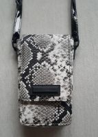 Handtasch Umhängetasche Cross Body Bag Snake Animal Kendall Kylie Sachsen-Anhalt - Zeitz Vorschau