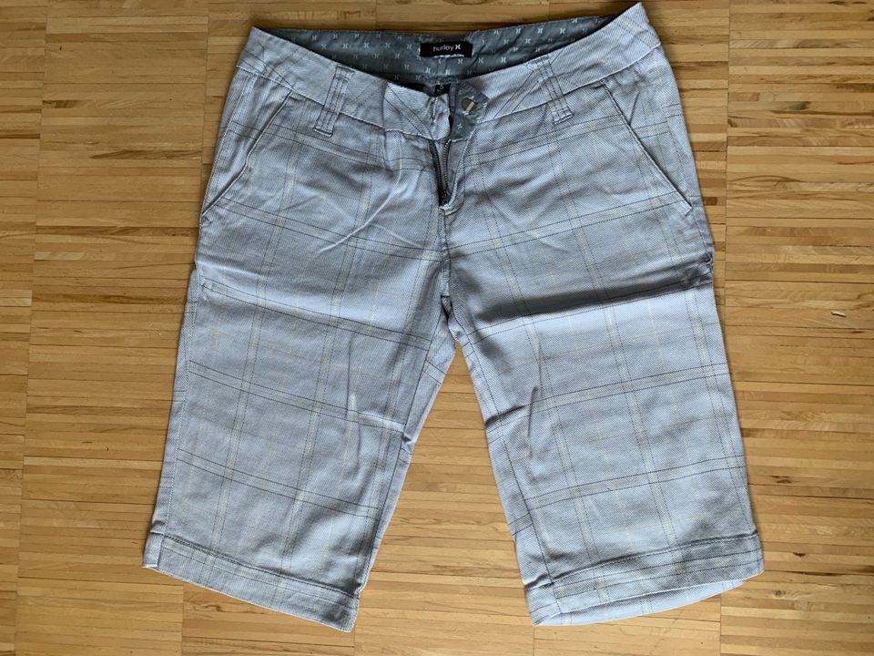 Hurley Shorts Bermudas in Völklingen