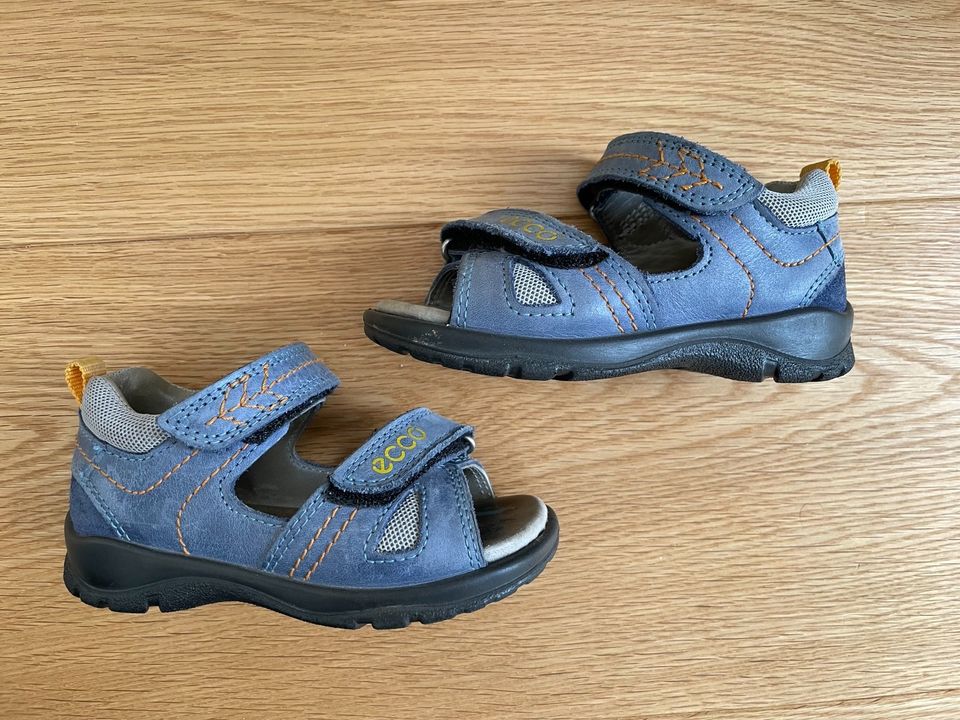 Sandalen von Ecco Hide & Seek Größe 23 Leder in Hamburg