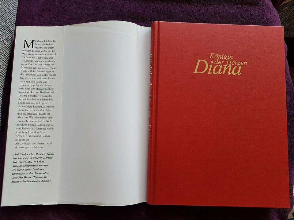 Buch Diana Königin der Herzen, gebundene Ausgabe von 1997 in Aachen