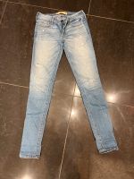 Hollister Super Skinny Jeans Saarland - Schwalbach Vorschau