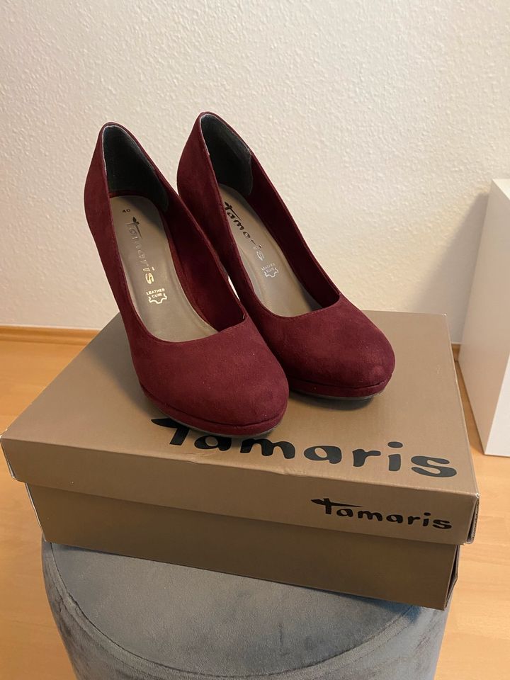 High Heels / Größe 40 / Bourdeaux (Weinrot) in Leipzig