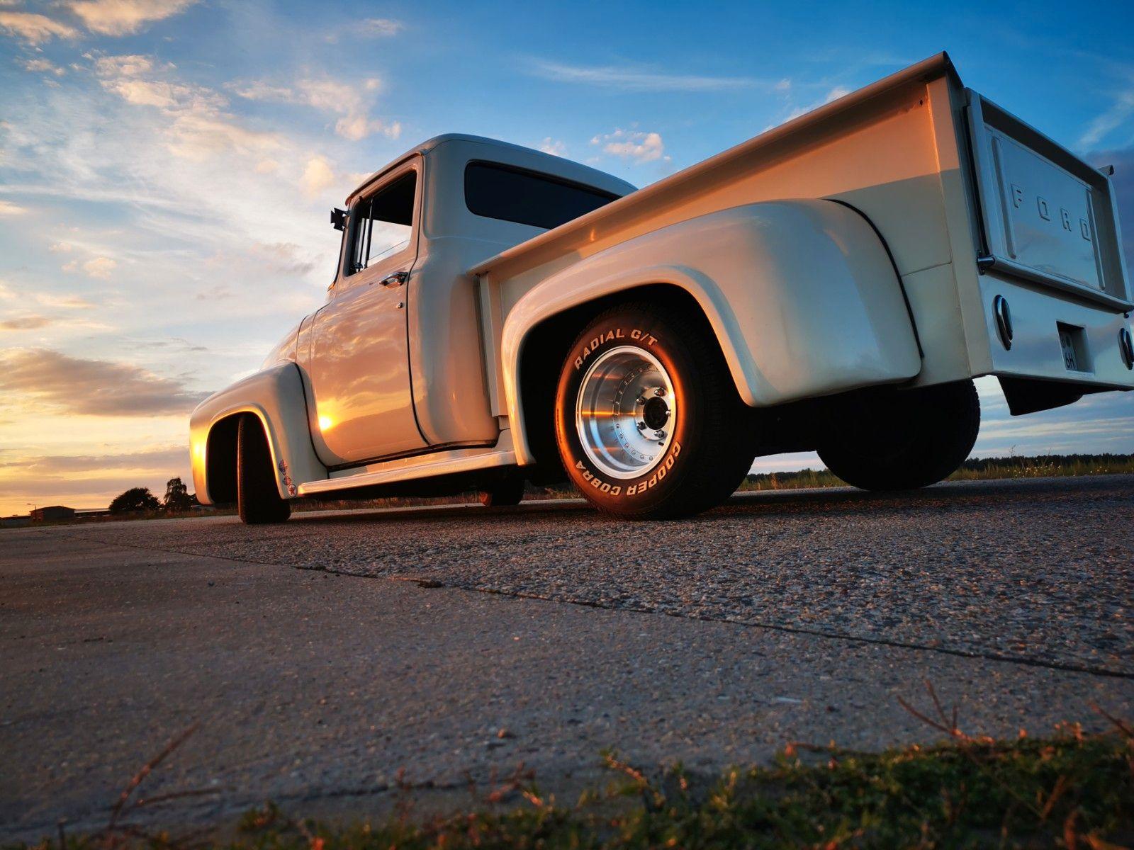 Abbildung des Autos Ford F 100