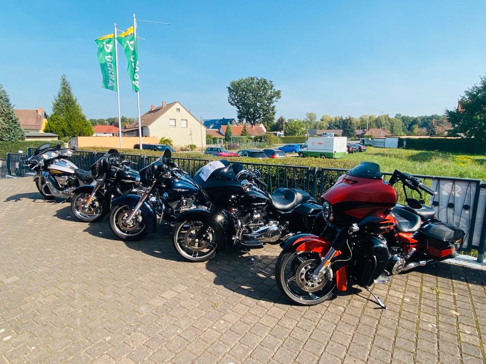 MOTORRAD VERKAUF 150 FZG IN AUSSTELLUNG Suzuki BMW HARLEY +++ in Cottbus