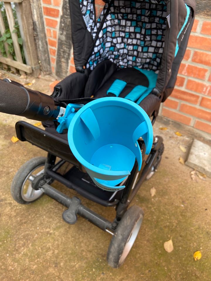 Kinderwagen ABC Turbo 4S mit Babyschale & Isofix in Marienmünster