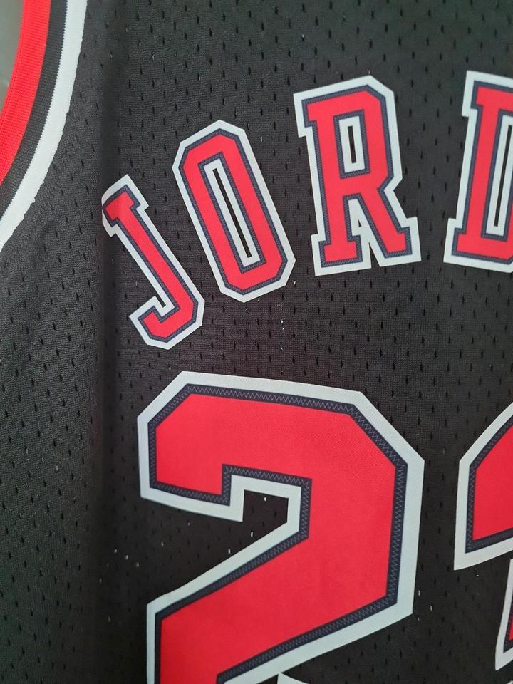Mitchell Ness Michael Jordan Trikot Chicago Bulls NBA Jersey L in Bielefeld
