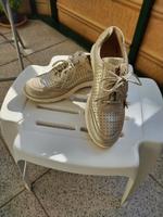 SNEAKER LEDER, Caprice, Gr. 36, gold, Reißverschluß Sachsen-Anhalt - Magdeburg Vorschau
